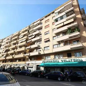https://elettra-luxury-home.it-romehotels.com